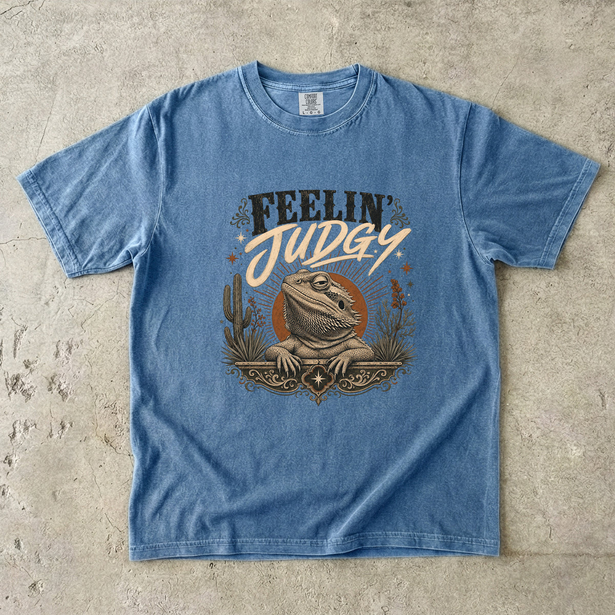 Feelin' Judgy Bearded Dragon Graphic T-Shirt