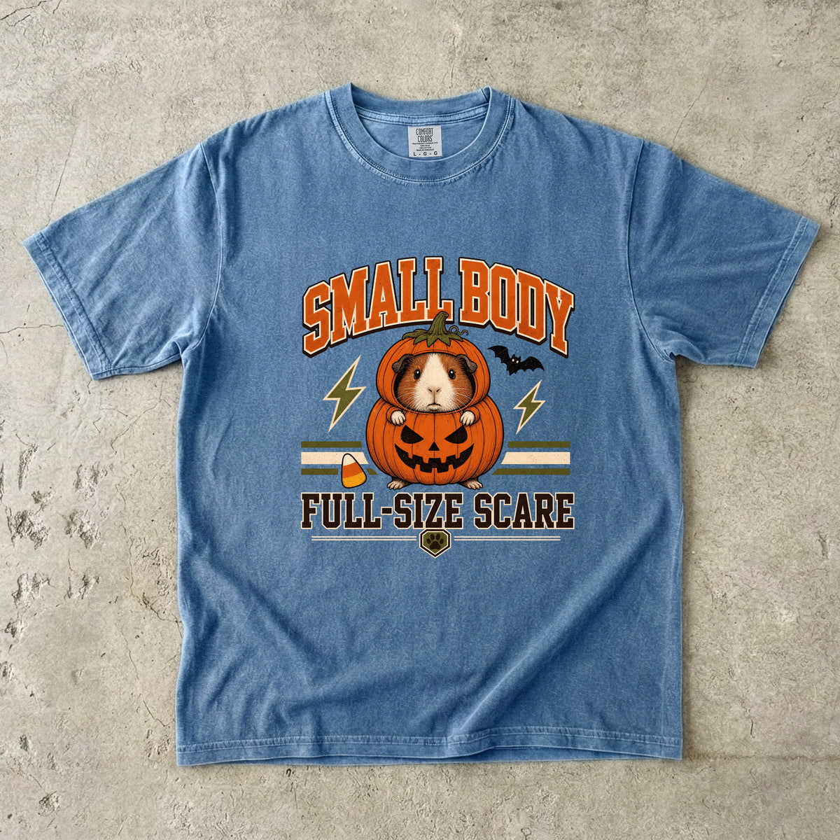 Small Body Full-Size Scare Shirt – Funny Guinea Pig Pumpkin Costume Halloween Tee, Retro Comfort Colors